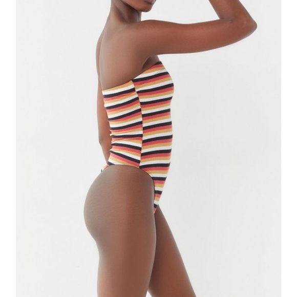 ⚡️Out From Under MJ Tube Top Bodysuit - Picture 3 of 5